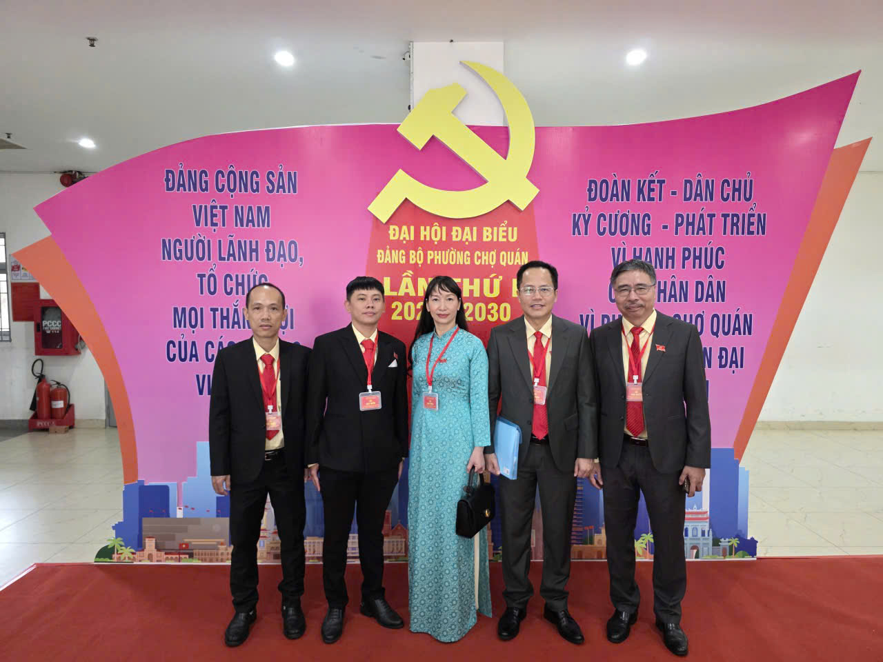 Đoàn đại biểu Đảng bộ NXBGD tại TP.HCM tham dự Đại hội